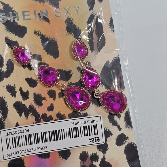 Triple Teardrop Fuchsia Crystal Statement Dangle Earrings, Gold Tone Metal - Picture 5 of 6